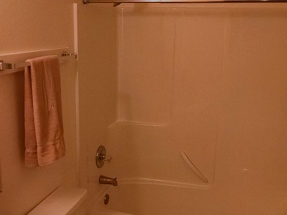 5th image of 610 NW Fairwood Way