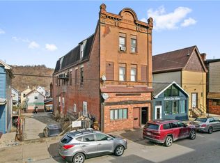 708 Fallowfield Ave, Charleroi, PA 15022