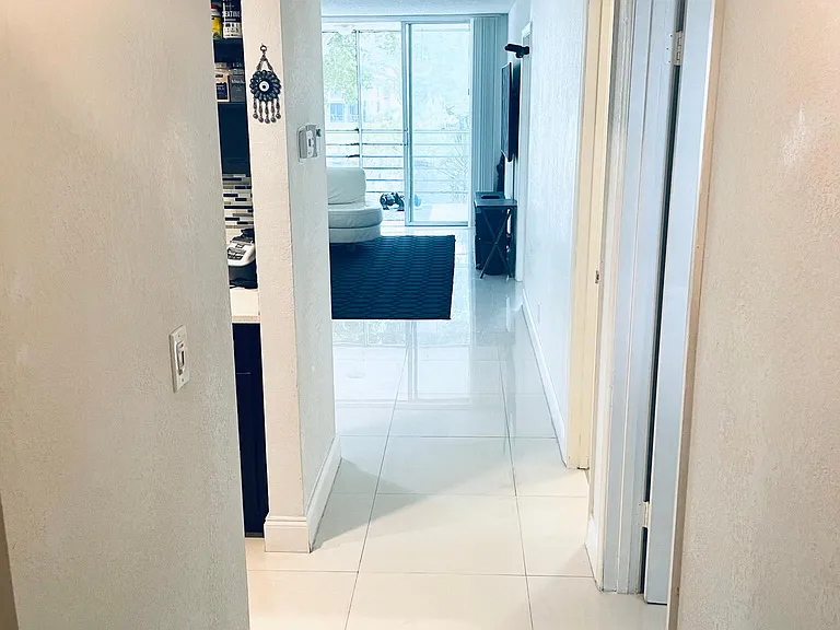 9340 Lagoon Pl #205 — Photo 4