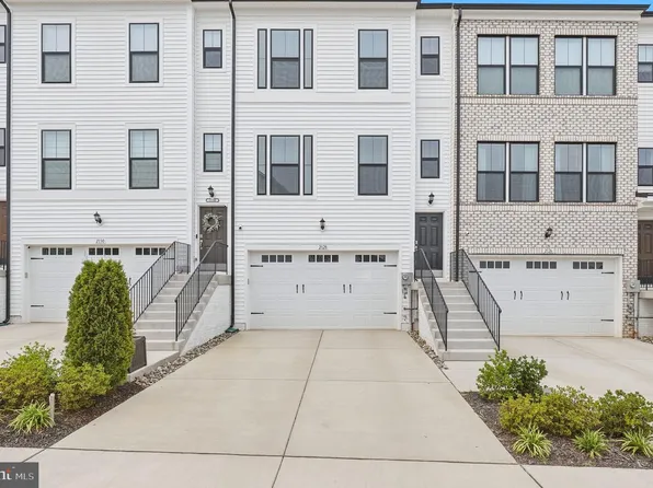 2128 Peace Lily Ln, Frederick, MD 21702