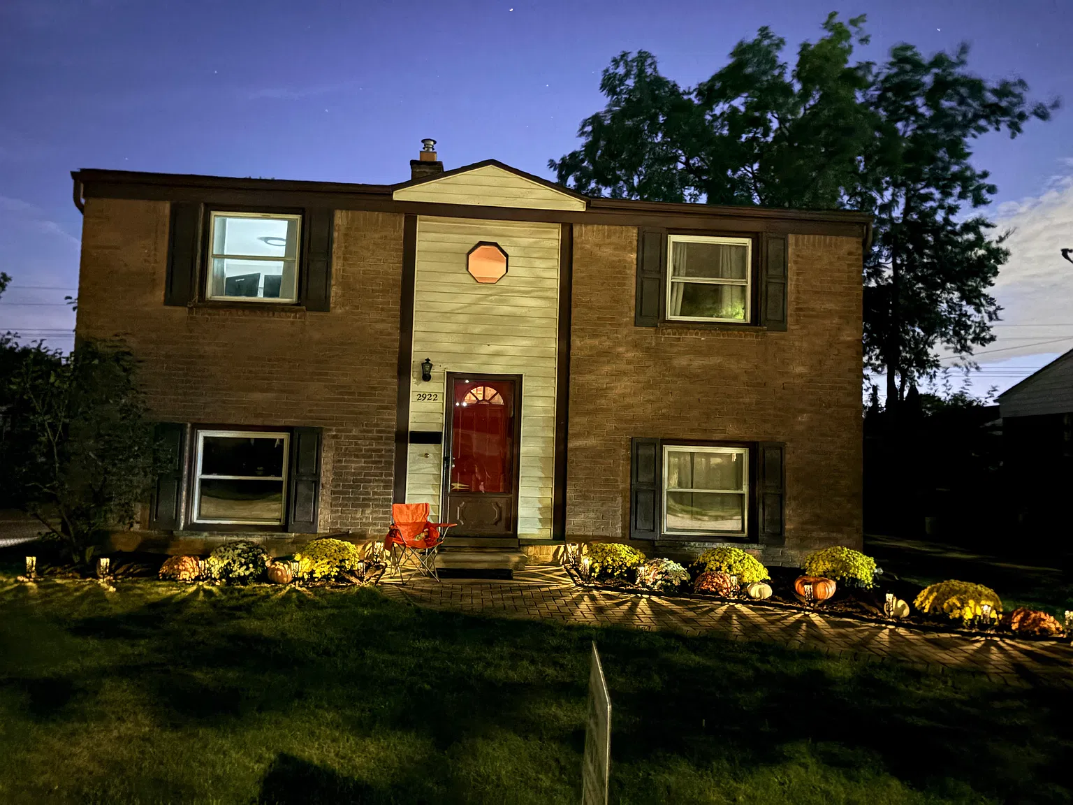 3 bed, 1382 sqft, $2,250 — Photo 1