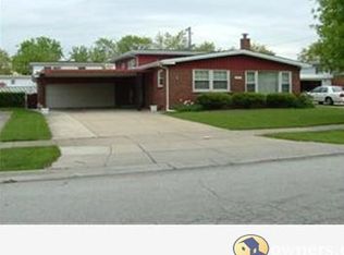 122 W Glengate Ave, Chicago Heights, IL 60411