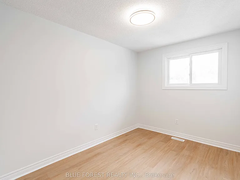 1095 Jalna Blvd #88 — Photo 28