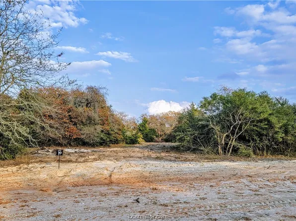 30 Yorkshire Trl, Franklin, TX 77856