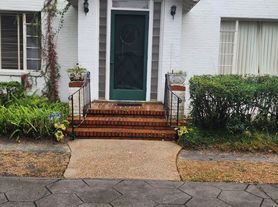 charming 2-bedroom, 1-bath upstairs rental, 4