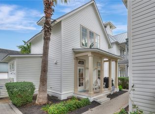 230 Round Rd #C1, Port Aransas, TX 78373