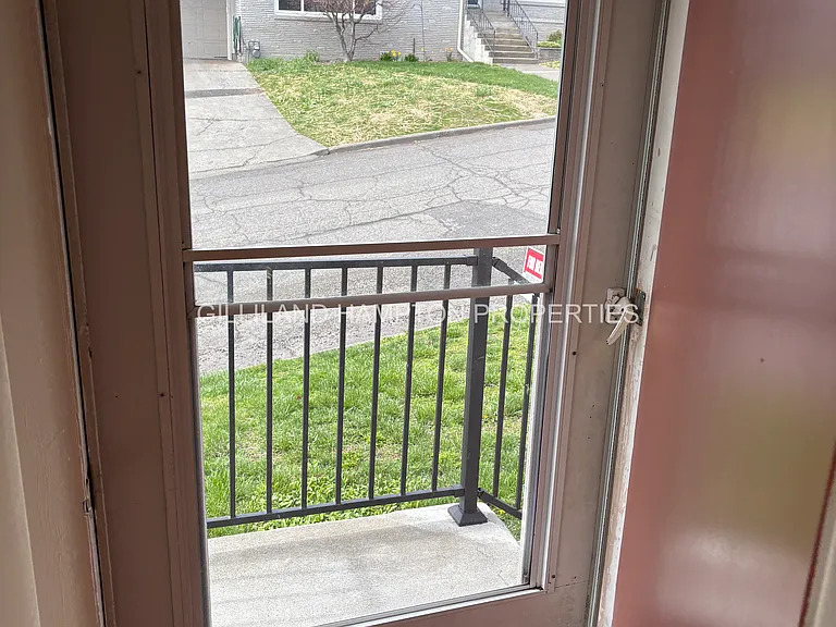612 NW 4th St — Photo 29
