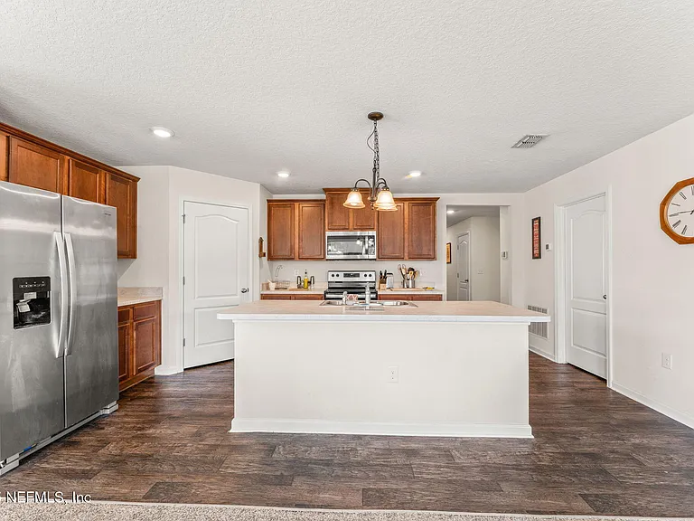 11529 Stickleback Ln — Photo 9