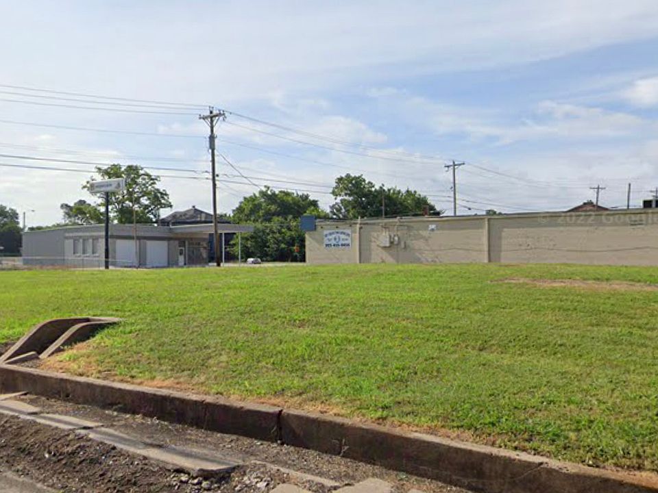 2nd image of 3402 Stonewall St