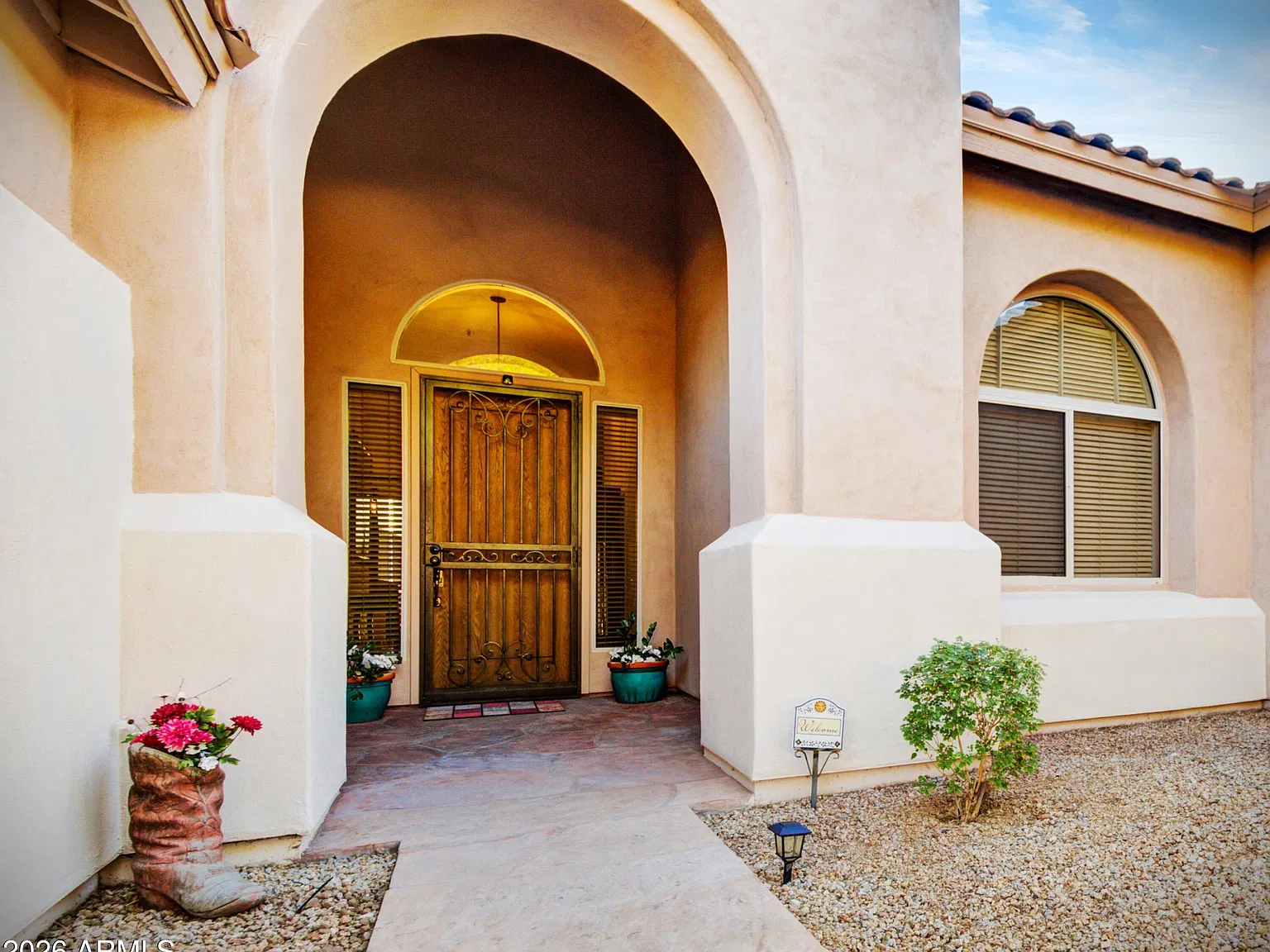 4 bed, 5.0 bath, 3555 sqft, $6,000 — Photo 3