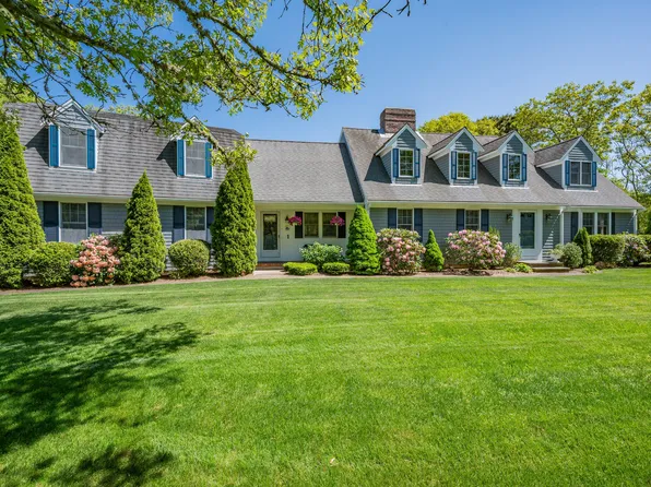 1 Wequasset Road, Harwich Port, MA 02646
