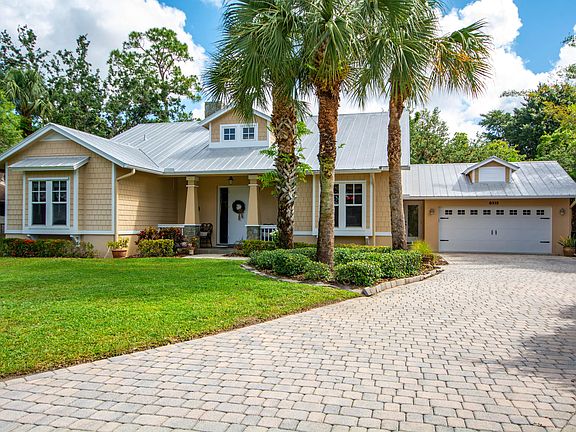 2nd image of 8313 SW Bent Oak Court