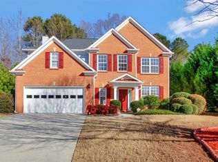 1910 Embassy Walk Ln, Lilburn, GA 30047