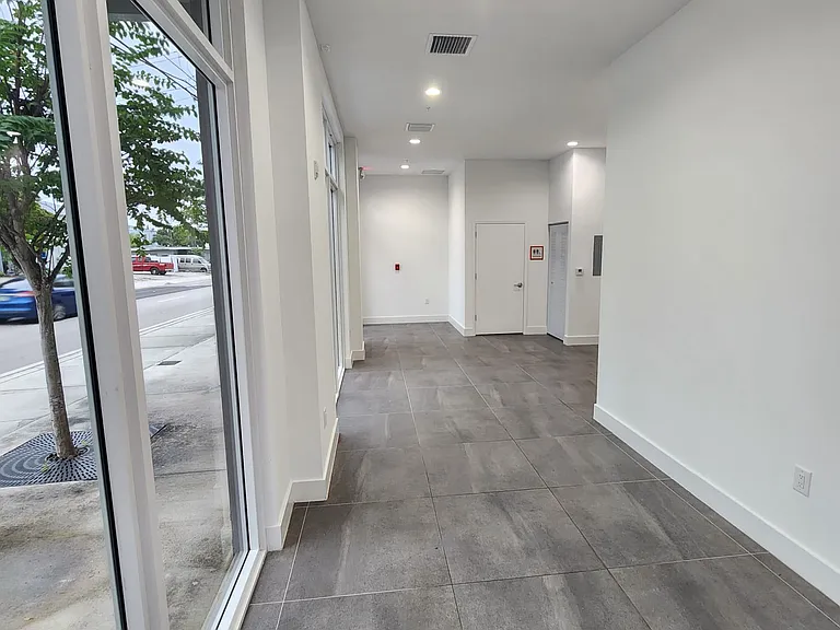961 SW 7th St #103959 — Photo 2