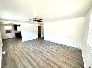 639 S Crysler Ave APT A, Independence, MO 64052