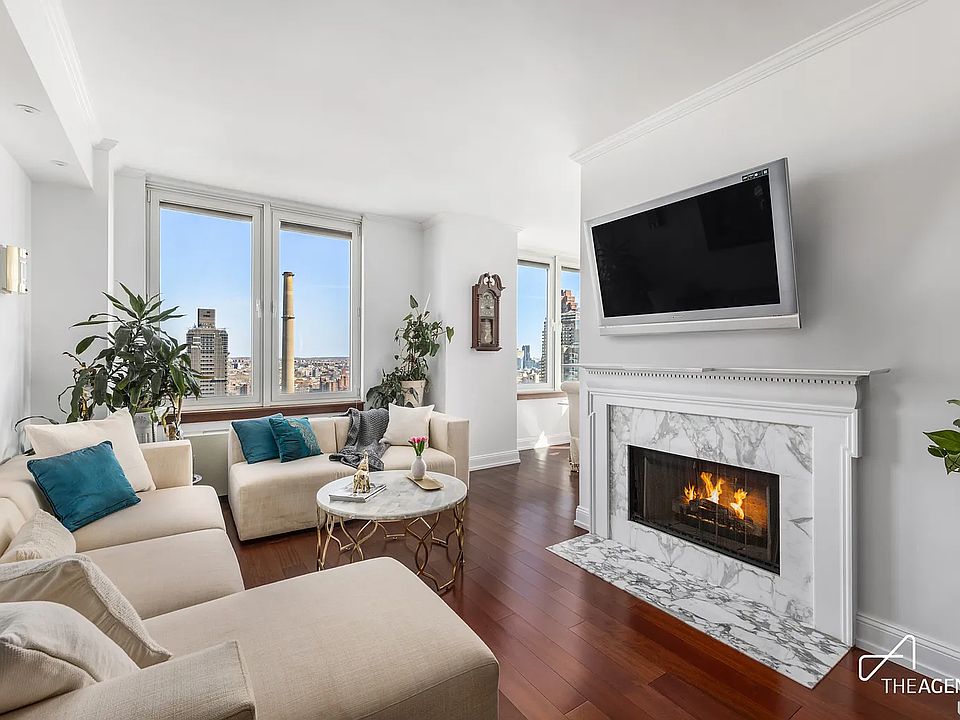 1st image of 404 E 76th St Penthouse C