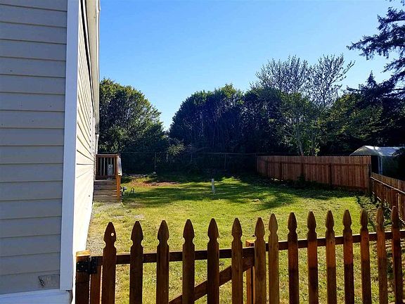 3rd image of 1775 Northcrest Dr Spc 29