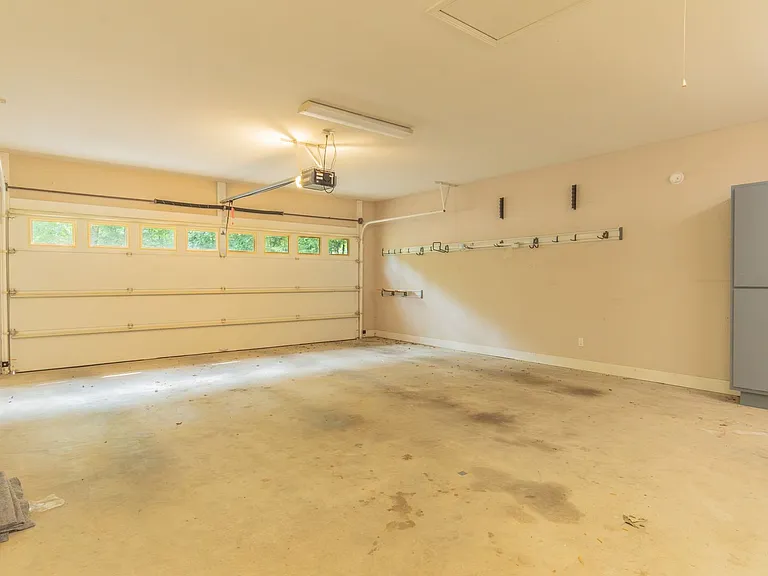10 Lindura Ln — Photo 49