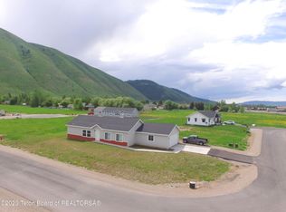148 Honeybee Ln, Afton, WY 83110