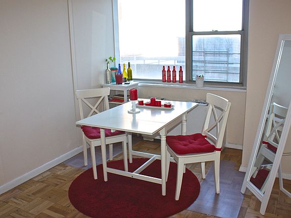5th image of 300 E 40th St APT 5G