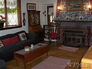 5th image of 346 Park Ave