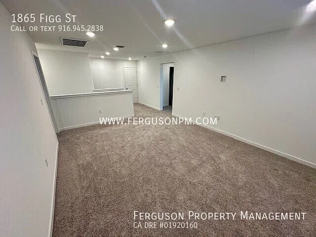 1865 Figg St — Photo 10