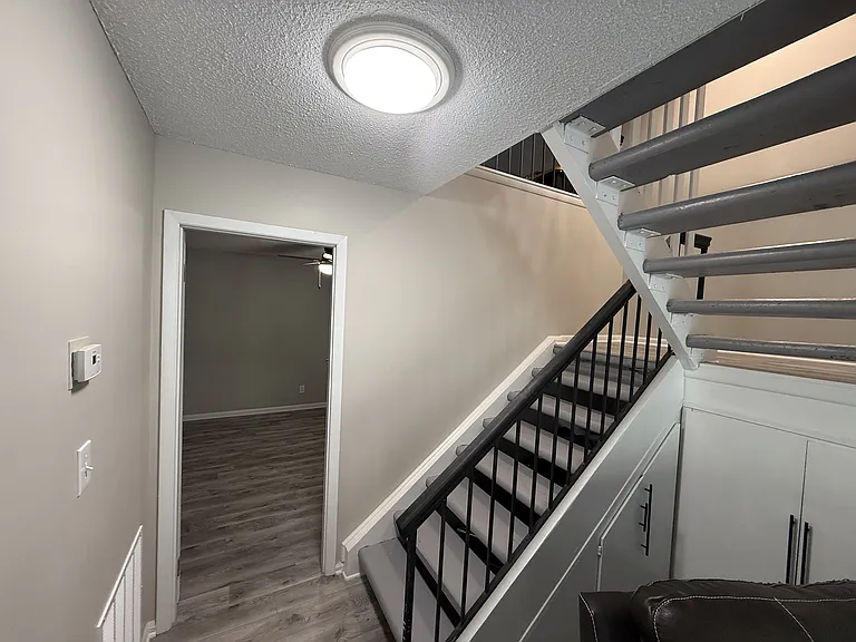 7325 Cardigan Cir — Photo 5