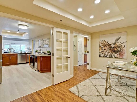 3rd image of 440 Cesano Ct APT 305