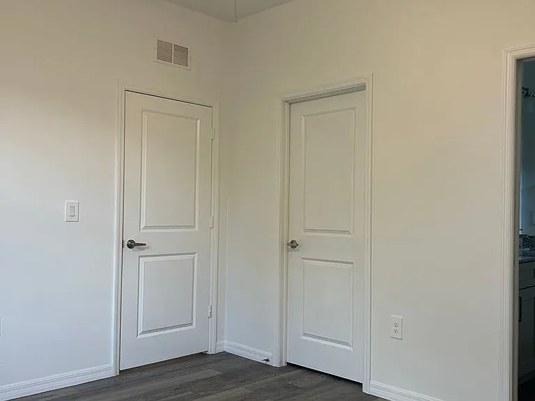 850 SE 8th St — Photo 20