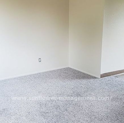 2nd image of 2331 Carmel Dr