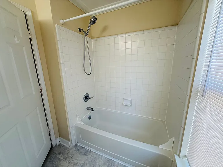 18557 Bridle Club Dr — Photo 30