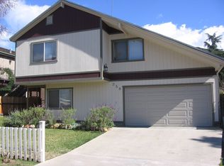 258 Apricot St, Oak View, CA 93022