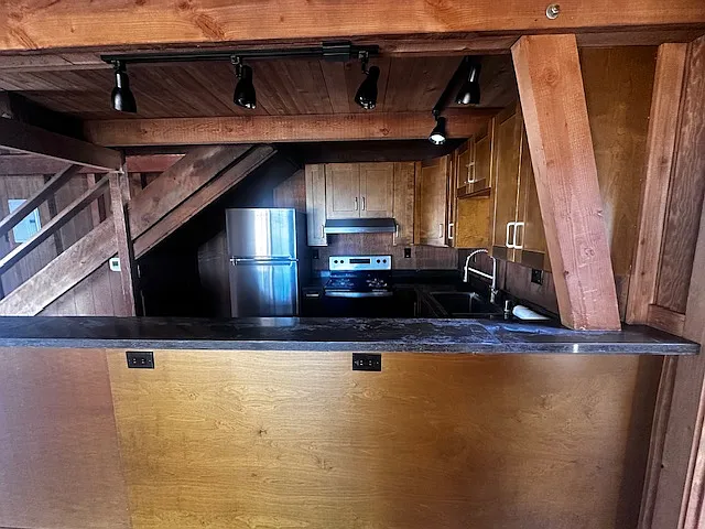 200 Buchanan Dr #1 — Photo 7