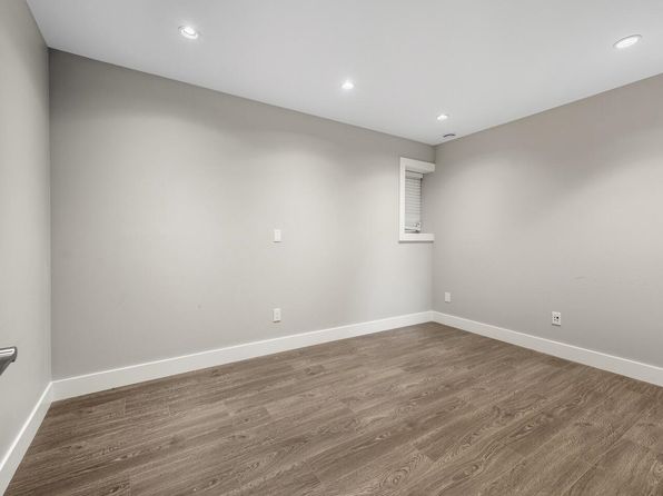 2 bedroom rental in Burnaby — photo 4