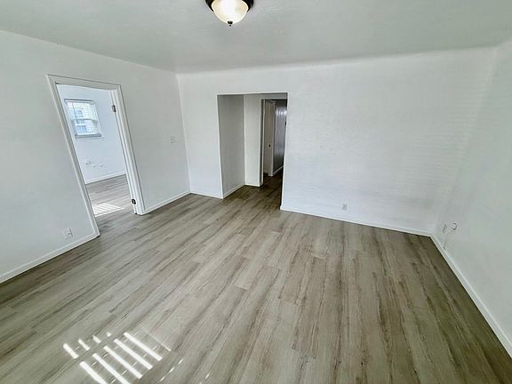 5th image of 264 N 34th St #1