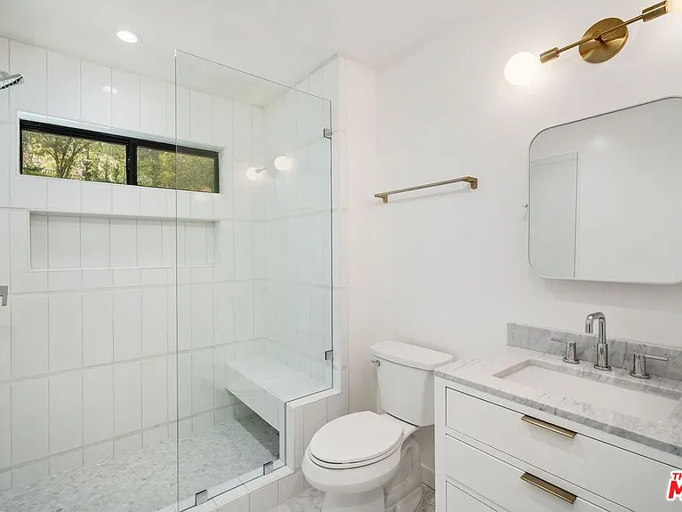 4545 Balboa Ave — Photo 37