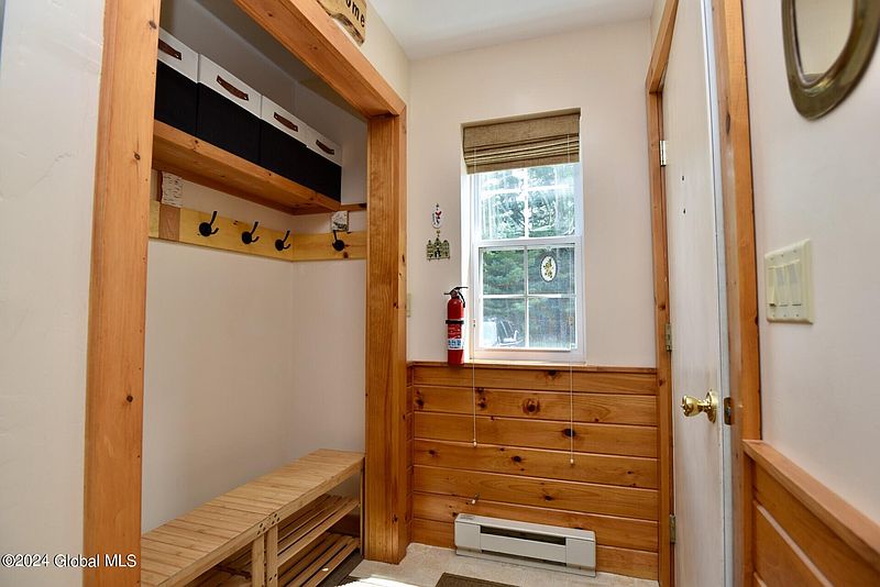 5th image of 27 Balsam Crest Lane UNIT C