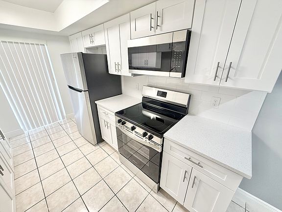 5th image of 126 Las Brisas Way #126