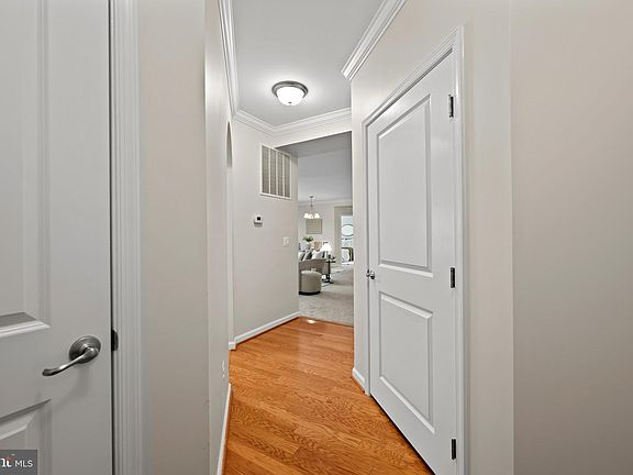 4th image of 2121 John Stuart Rd #E