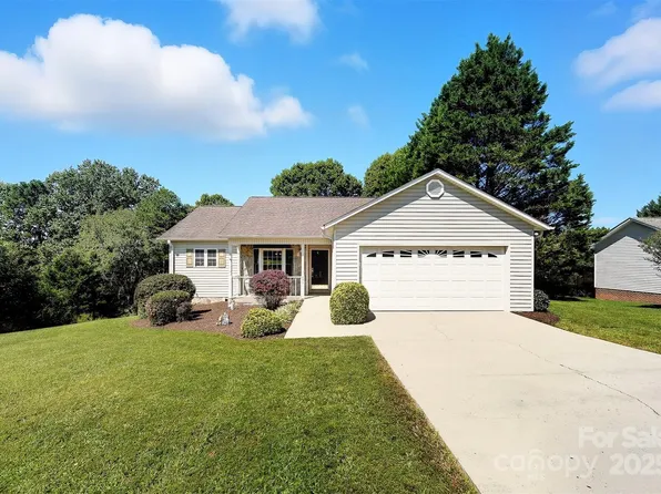 223 Taylor Cir, Granite Falls, NC 28630