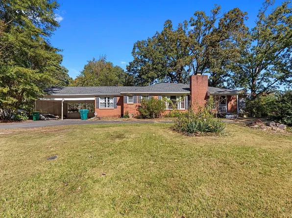 8110 Ascension Rd, Little Rock, AR 72204