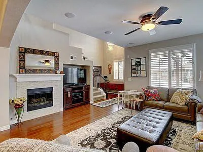 3 bed, 2028 sqft, $4,500 — Photo 3