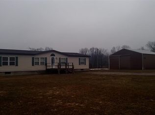 11625 N Vandecar Rd, Farwell, MI 48622