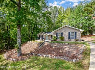 385 Farm Loop, Alexander City, AL 35010