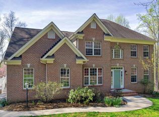 1227 Mountain Rd, Charlottesville, VA 22901