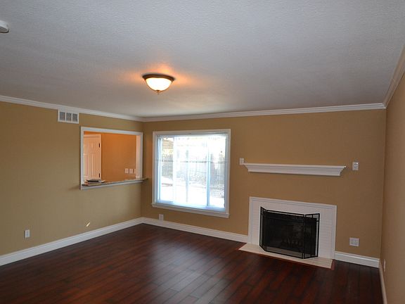 2nd image of 6827 Steiner Dr