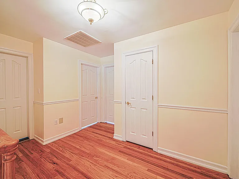 20 Shetland Ln #1 — Photo 10