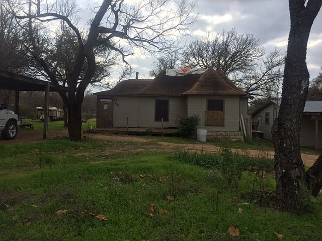 1st image of 906 Churchill Dr