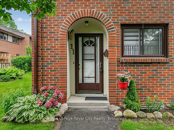3rd image of 41 Rhonda Rd #11