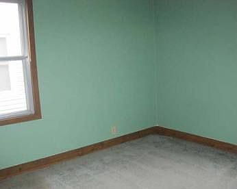 5th image of 4714 Farrington Ave